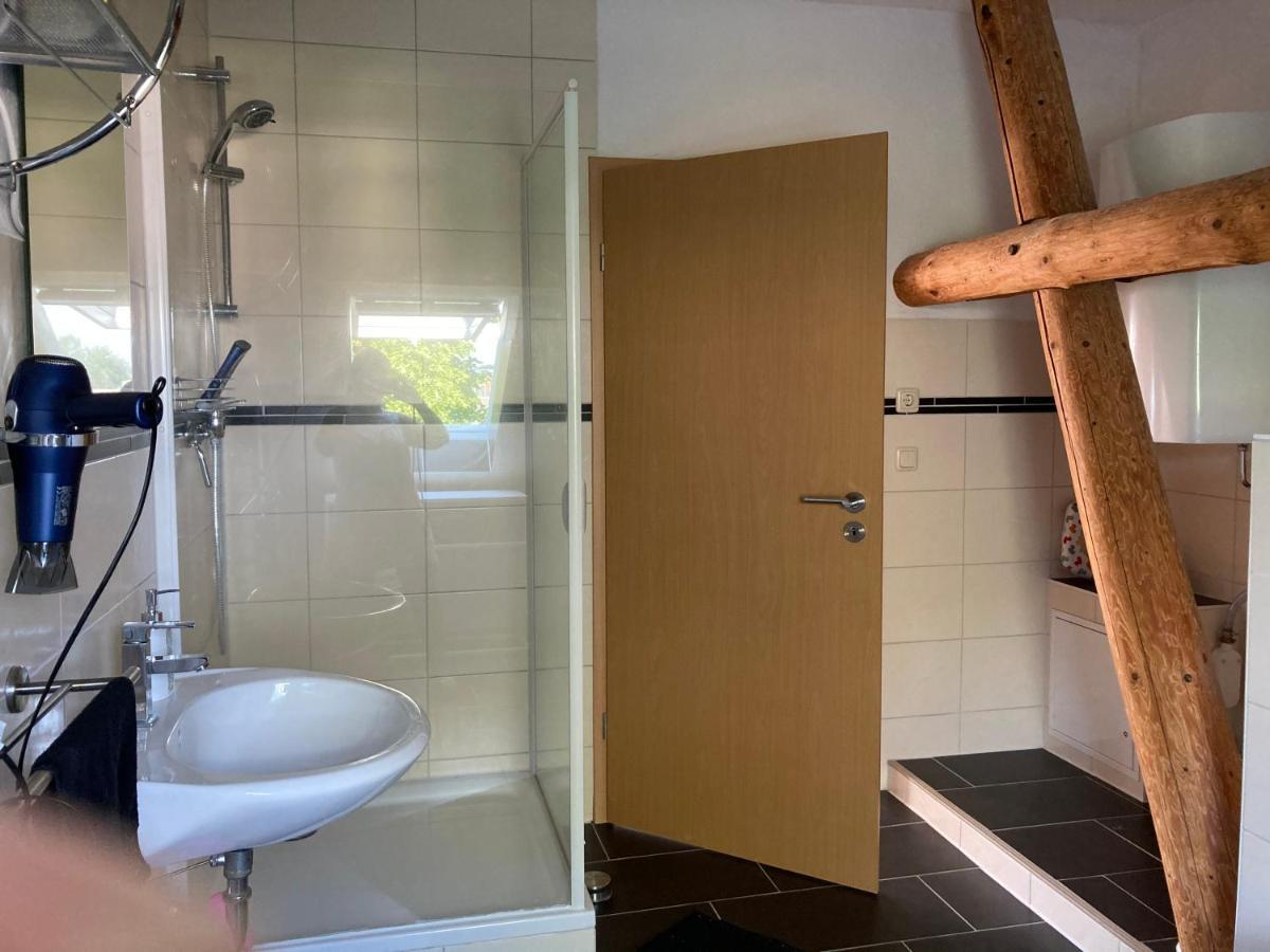 Landhausidyll Apartment Wohn- Und Schlafzimmer Klutz Kültér fotó